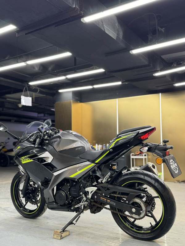 二手川崎Ninja 400