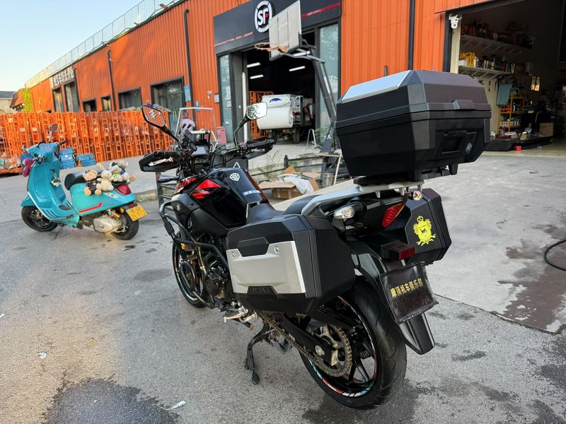 二手豪爵铃木DL250