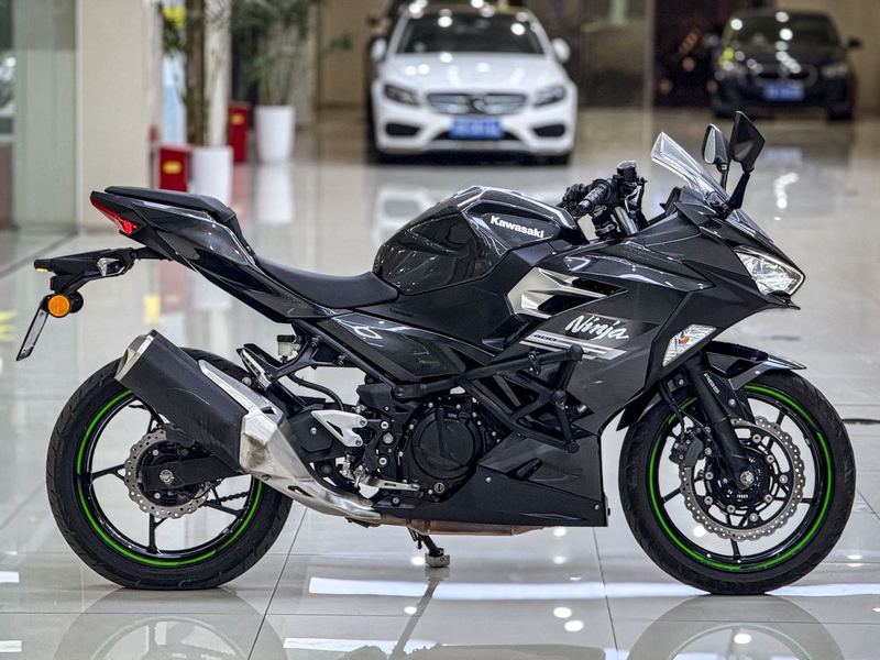 二手川崎Ninja 400