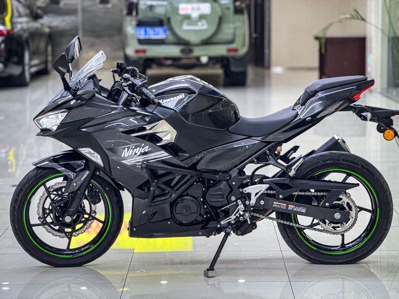 二手川崎Ninja 400