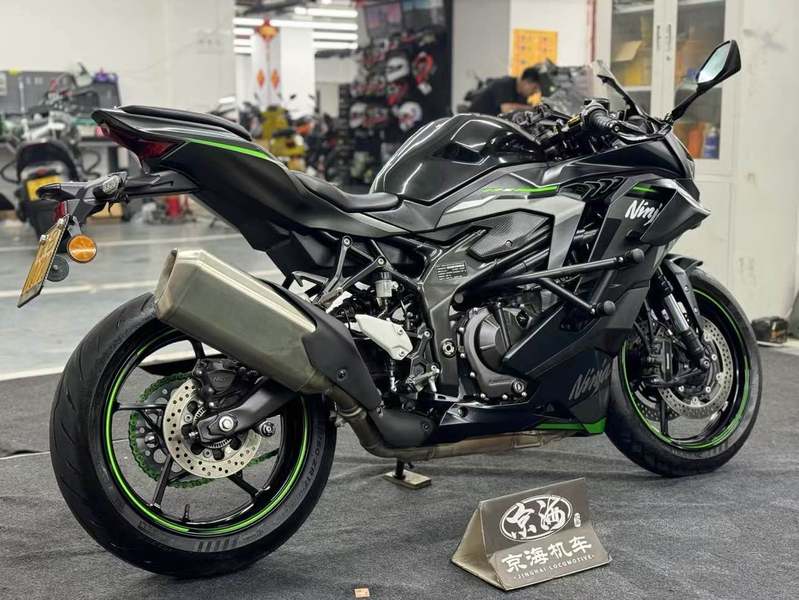 二手川崎ZX-4R
