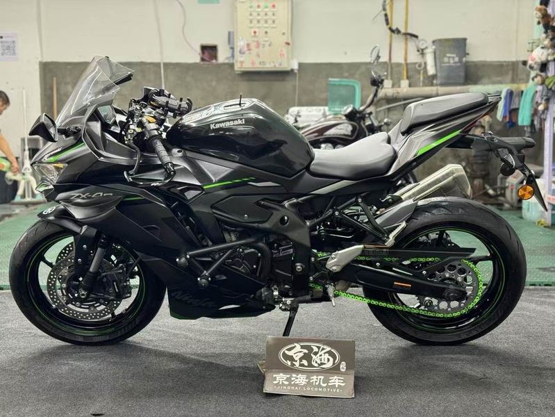 二手川崎ZX-4R