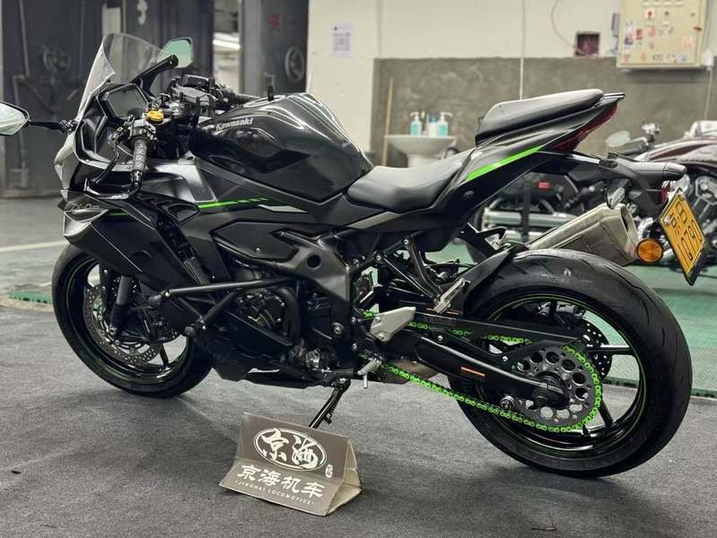 二手川崎ZX-4R