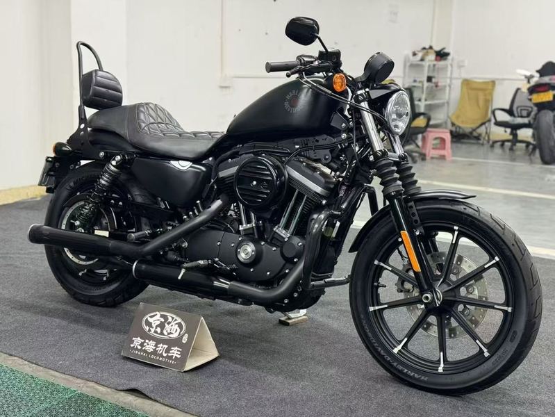 二手哈雷戴维森Iron883 硬汉