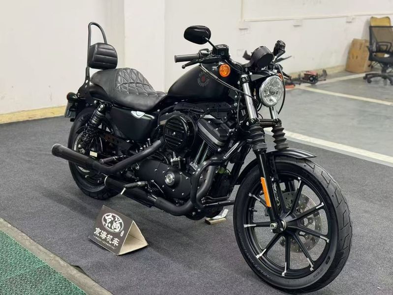 二手哈雷戴维森Iron883 硬汉