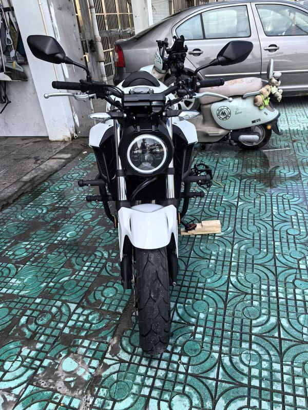 二手本田CB400F