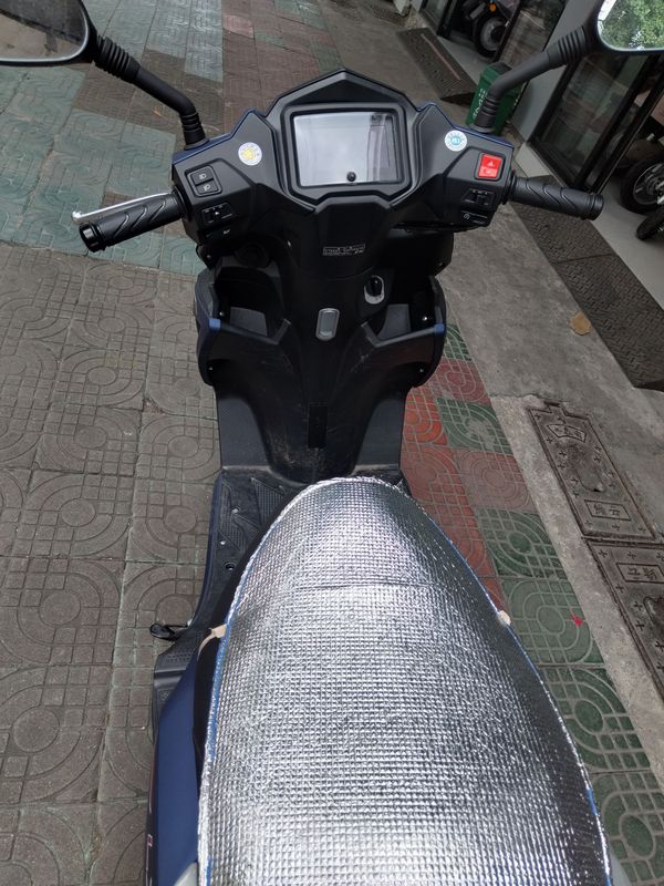 二手新本LX125