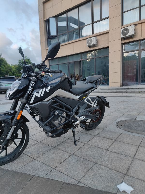 二手春风250NK