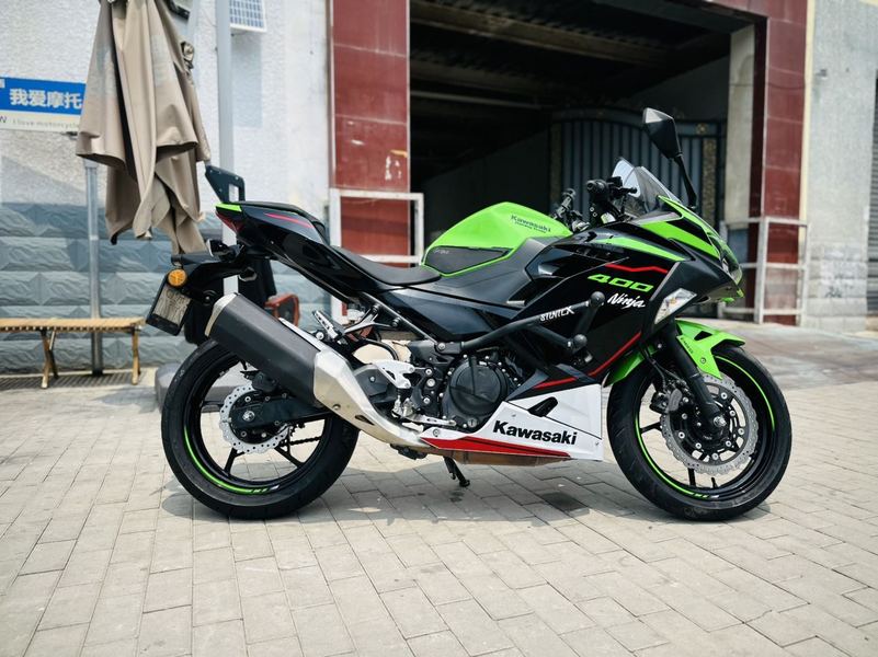 二手川崎Ninja 400