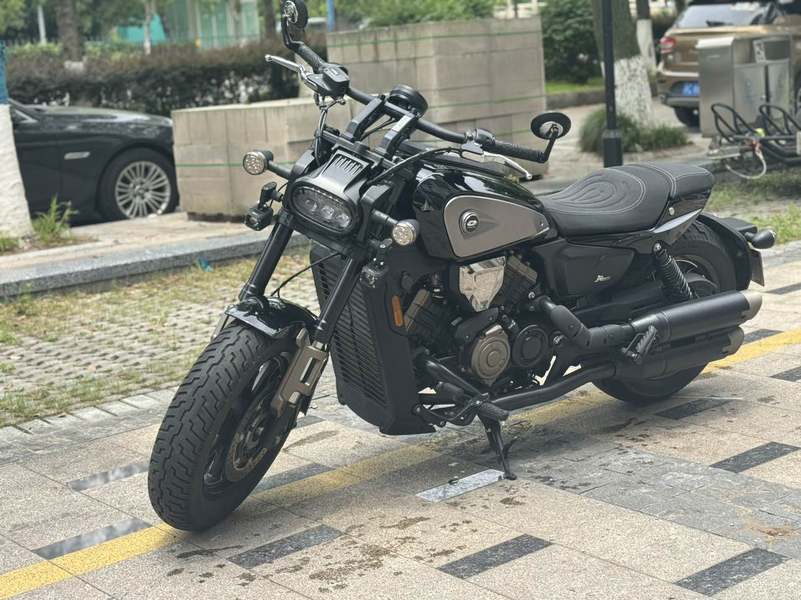 二手QJMOTOR闪600