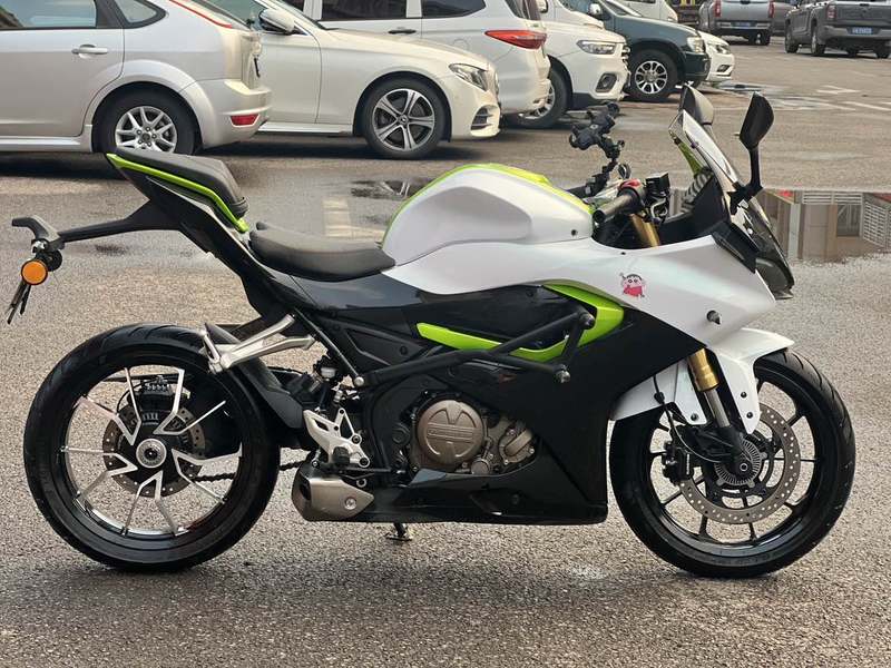 二手QJMOTOR赛250