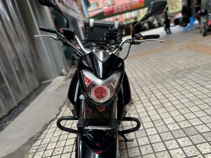 二手豪爵铃木骊驰 GW250