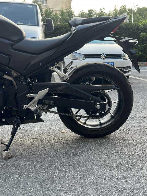 二手本田CBR400R