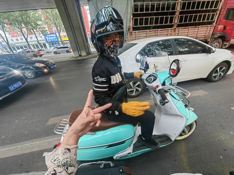 二手维多利亚Sixties 250Si
