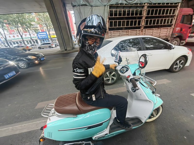 二手维多利亚Sixties 250Si