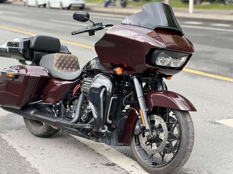 二手哈雷戴维森公路滑翔 Road Glide