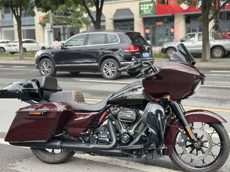 二手哈雷戴维森公路滑翔 Road Glide