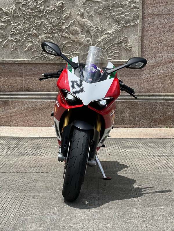 二手杜卡迪Panigale V2