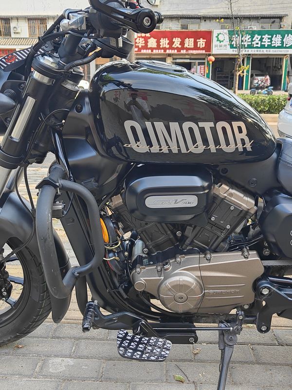 二手QJMOTOR闪300