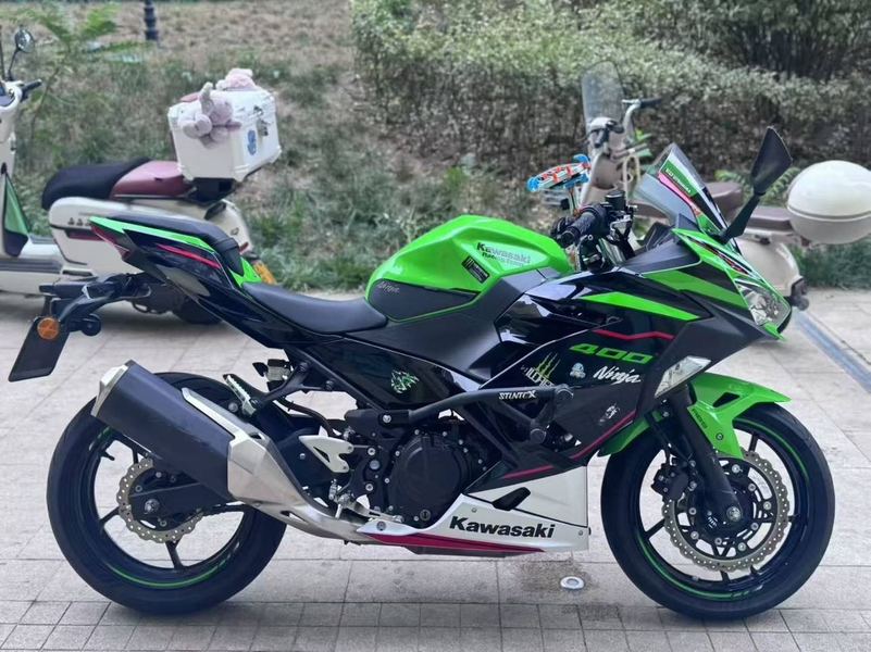 二手川崎Ninja 400
