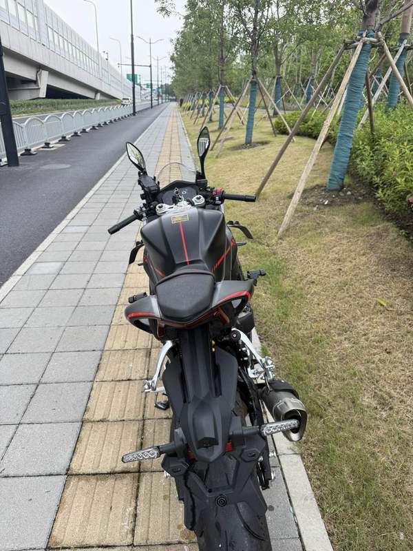 二手QJMOTOR赛600