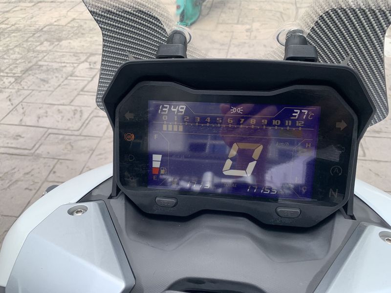 二手大阳V锐 ADV150