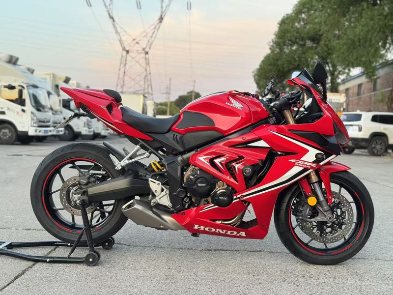 二手本田CBR650R