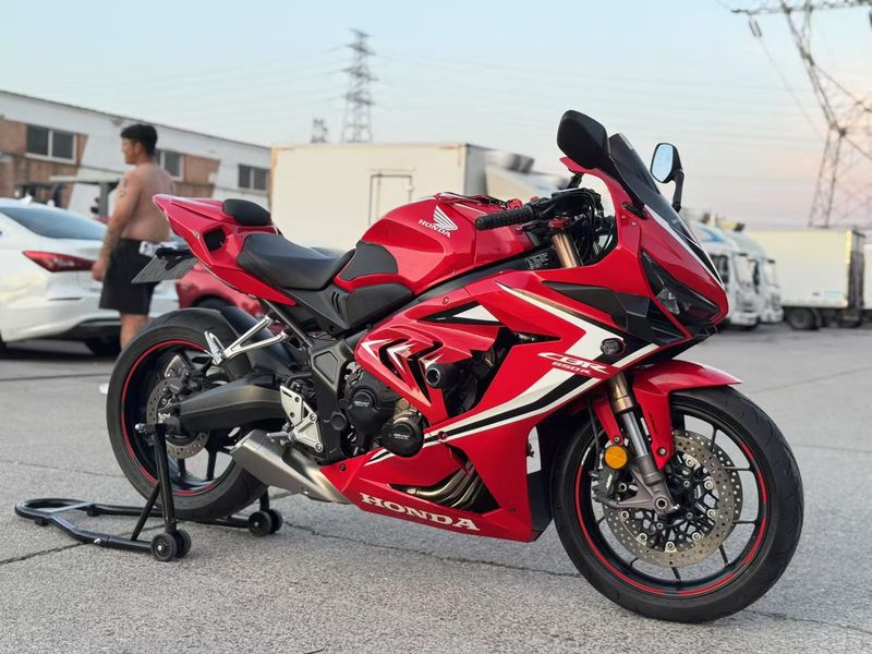 二手本田CBR650R