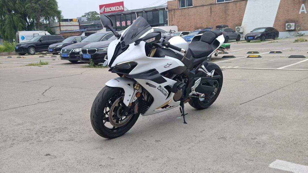 二手QJMOTOR赛800