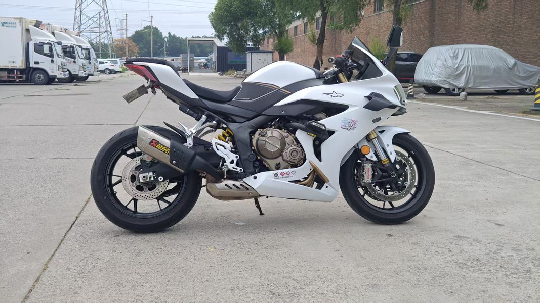 二手QJMOTOR赛800