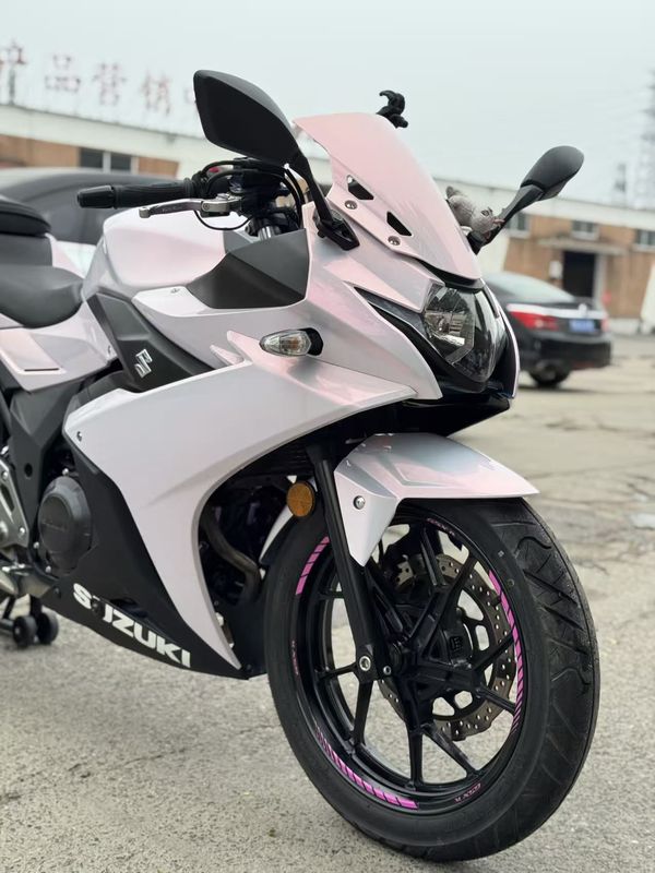 二手豪爵铃木GSX250R