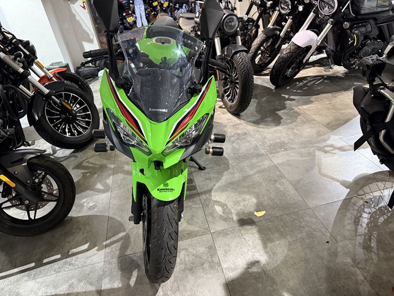 二手川崎Ninja 400