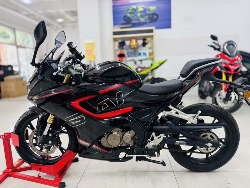 二手QJMOTOR赛150