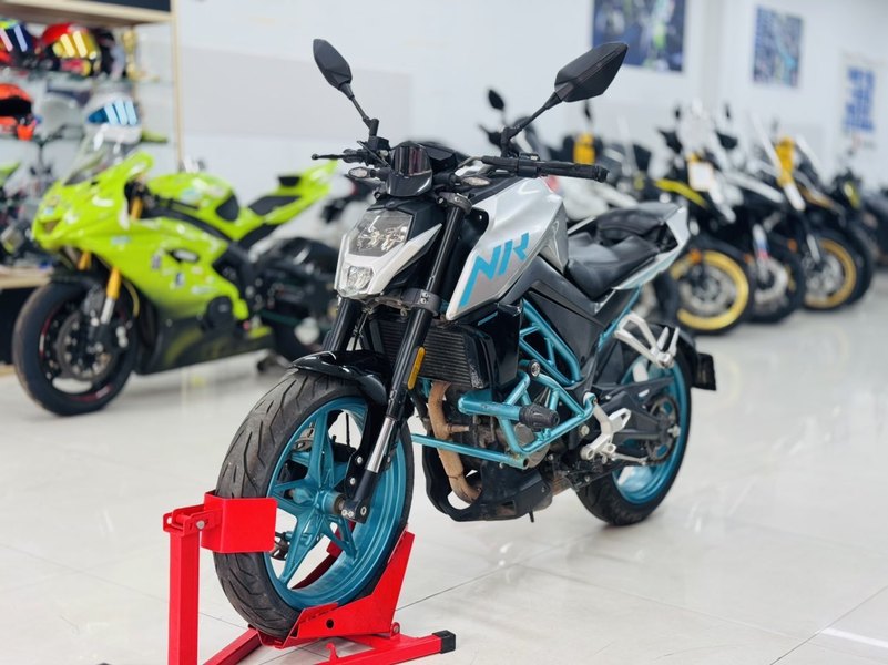 二手春风250NK
