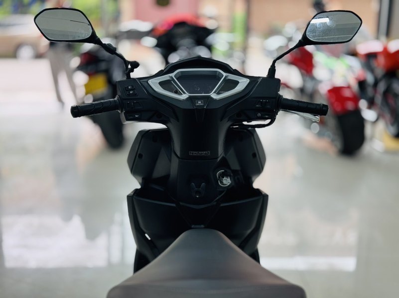 二手五羊本田NX125