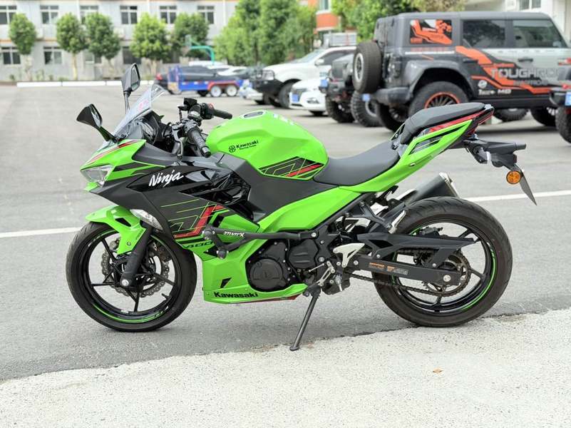 二手川崎Ninja 400