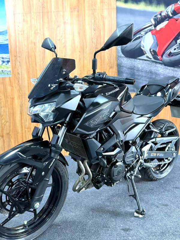 二手川崎Z400