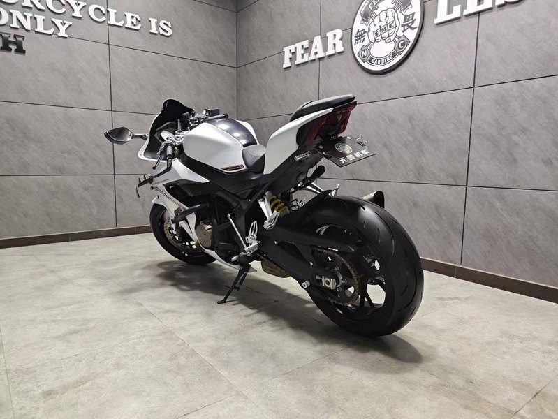 二手QJMOTOR赛800