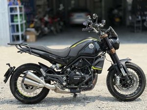 二手贝纳利幼狮 Leoncino 500