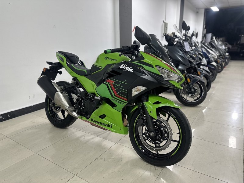 二手川崎Ninja 400