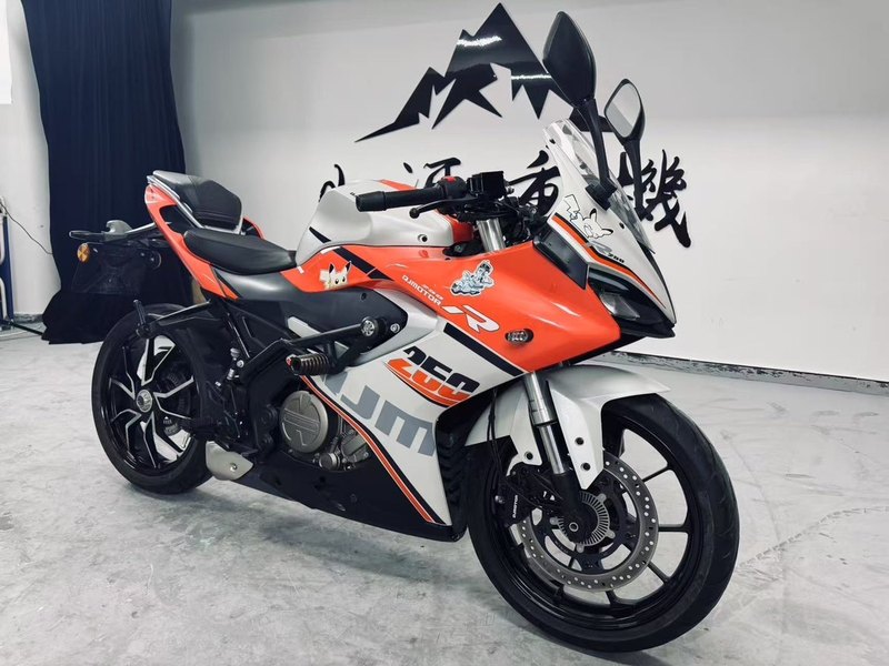 二手QJMOTOR赛250