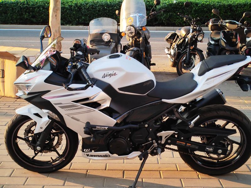 二手川崎Ninja 400