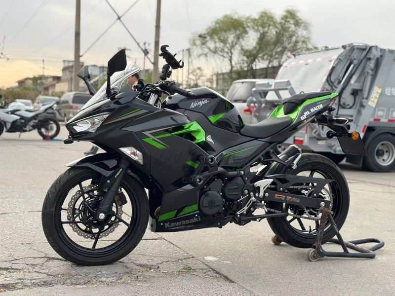 二手川崎Ninja 400