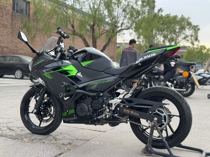 二手川崎Ninja 400