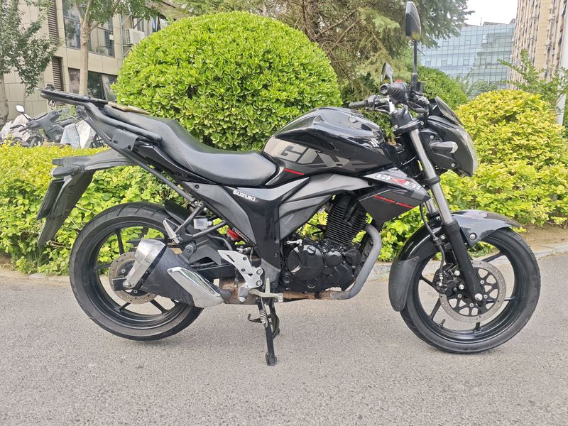 二手济南铃木极客飒 Gixxer 155 NK