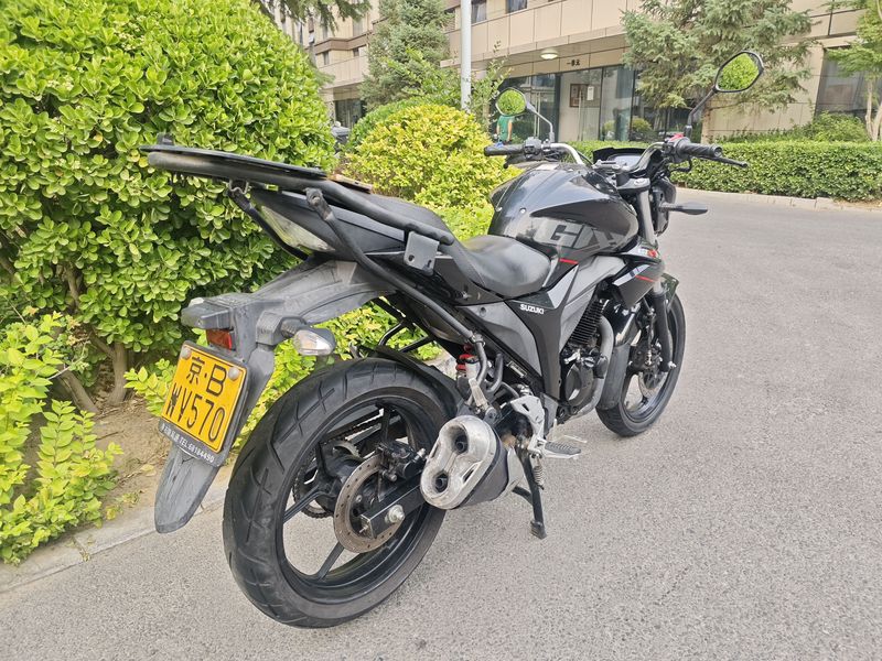 二手济南铃木极客飒 Gixxer 155 NK
