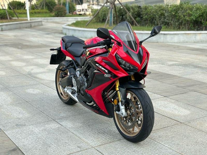 二手本田CBR650R