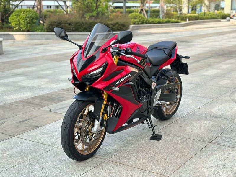 二手本田CBR650R