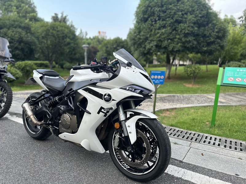 二手QJMOTOR赛600
