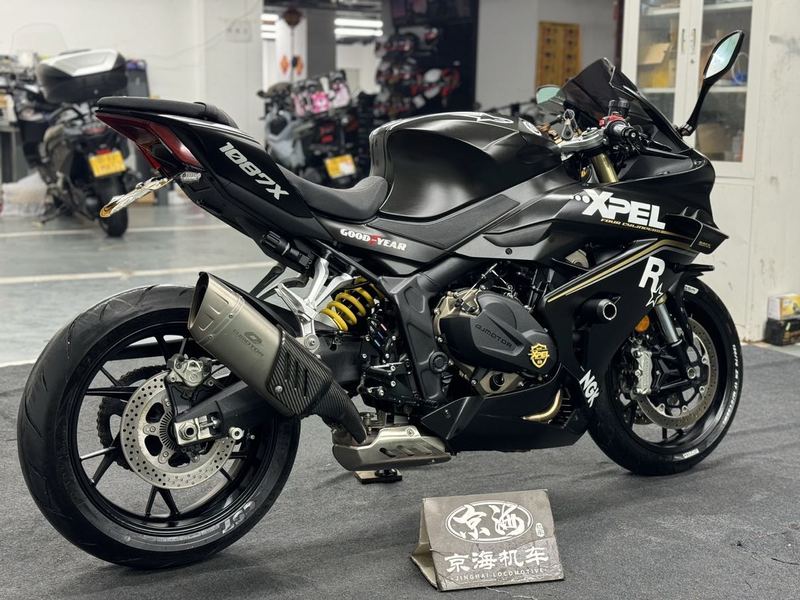 二手QJMOTOR赛800